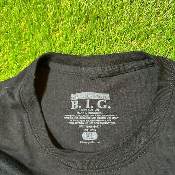 Retro The Notorious B.I.G. Graphic Tee - Picture 3 of 6